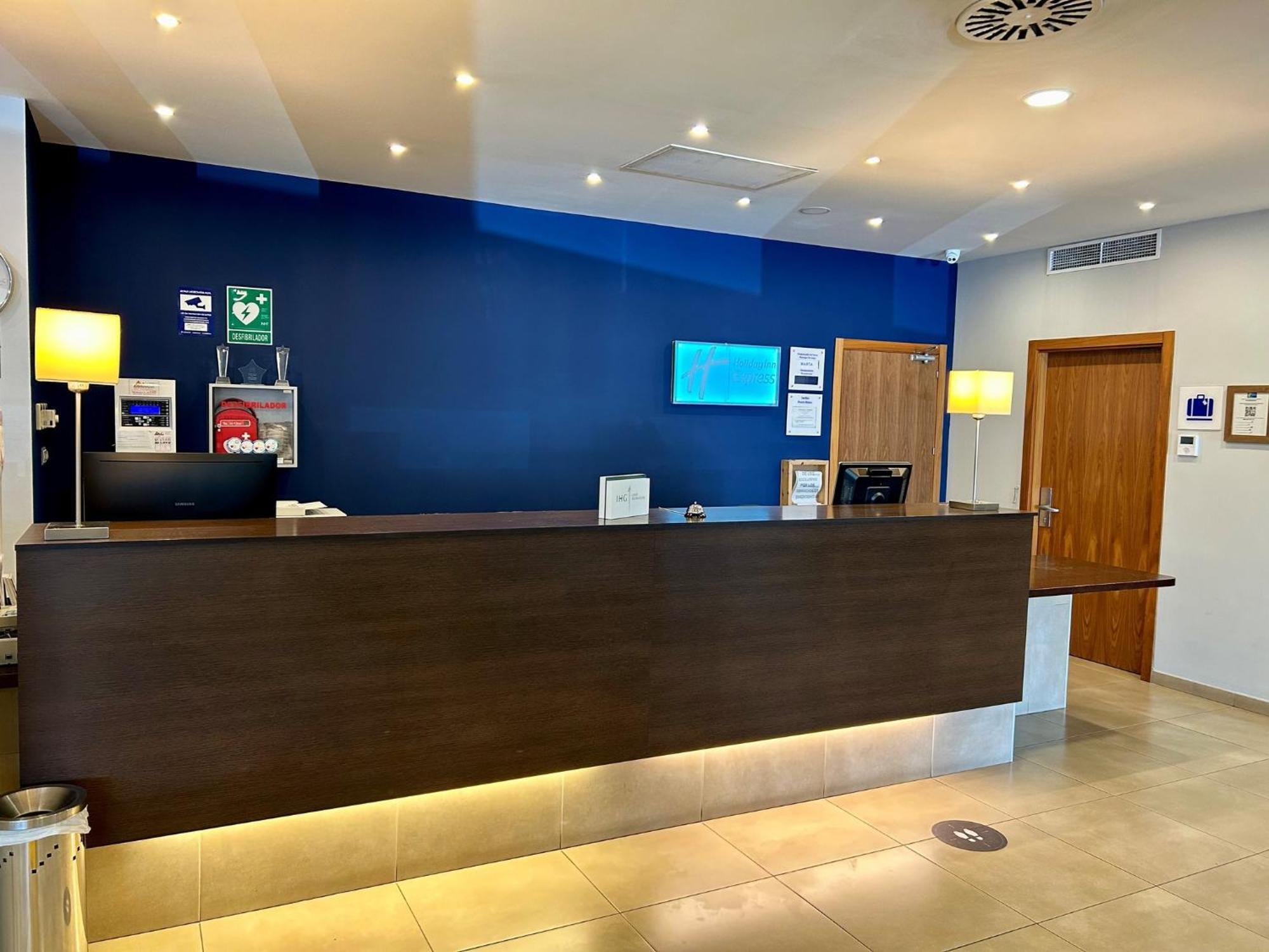 Holiday Inn Express Campo de Gibraltar-Barrios, an IHG Hotel Los Barrios Exterior foto