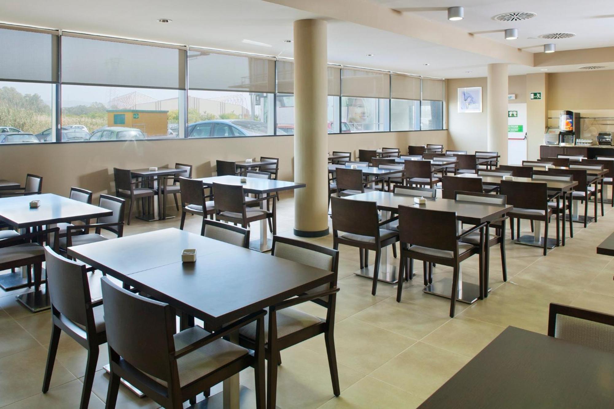Holiday Inn Express Campo de Gibraltar-Barrios, an IHG Hotel Los Barrios Exterior foto