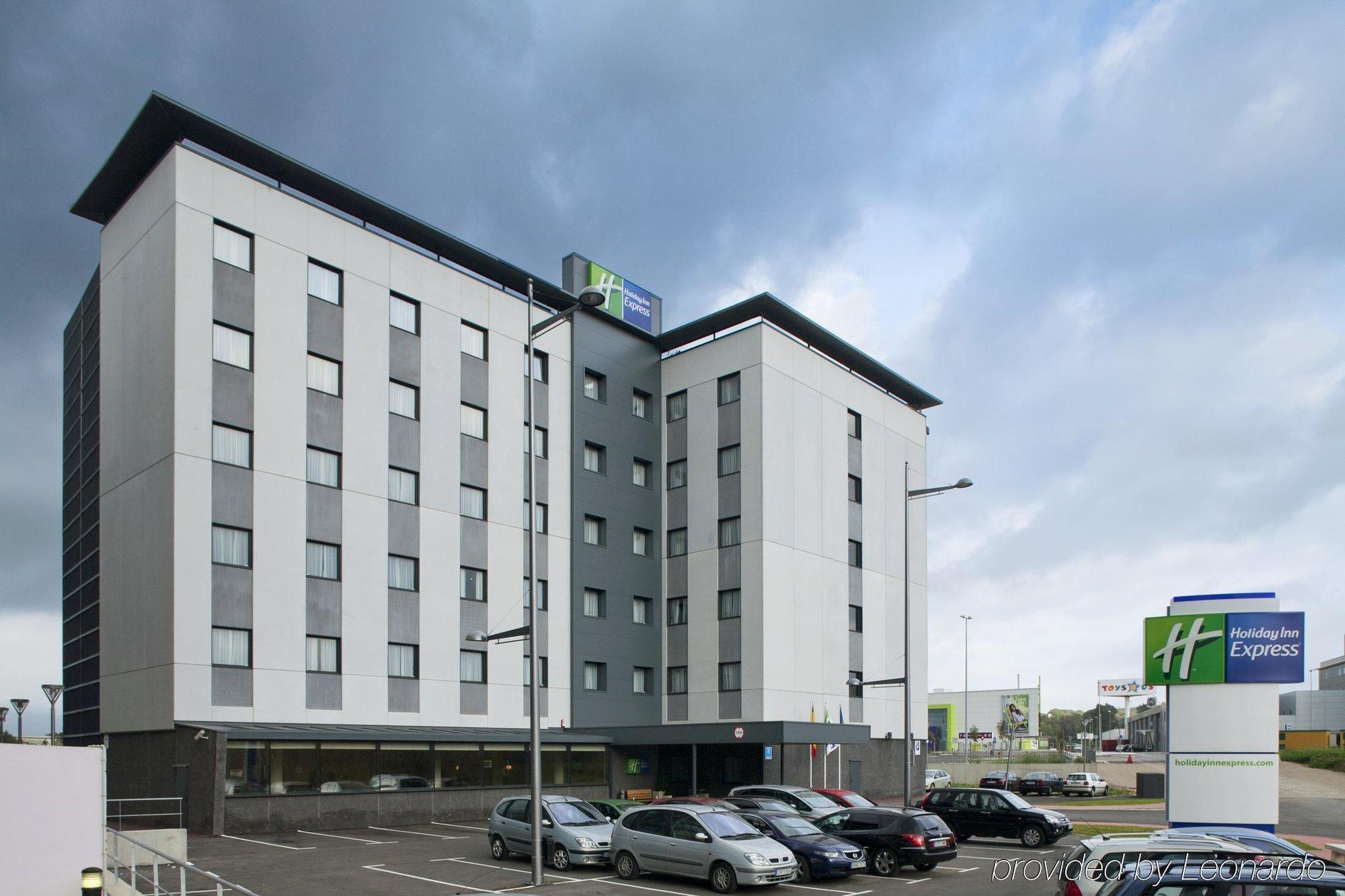 Holiday Inn Express Campo de Gibraltar-Barrios, an IHG Hotel Los Barrios Exterior foto