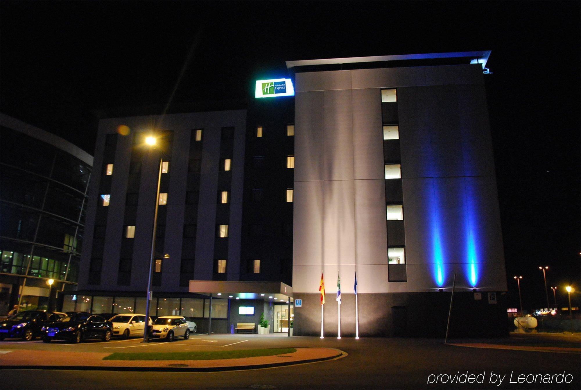 Holiday Inn Express Campo de Gibraltar-Barrios, an IHG Hotel Los Barrios Exterior foto