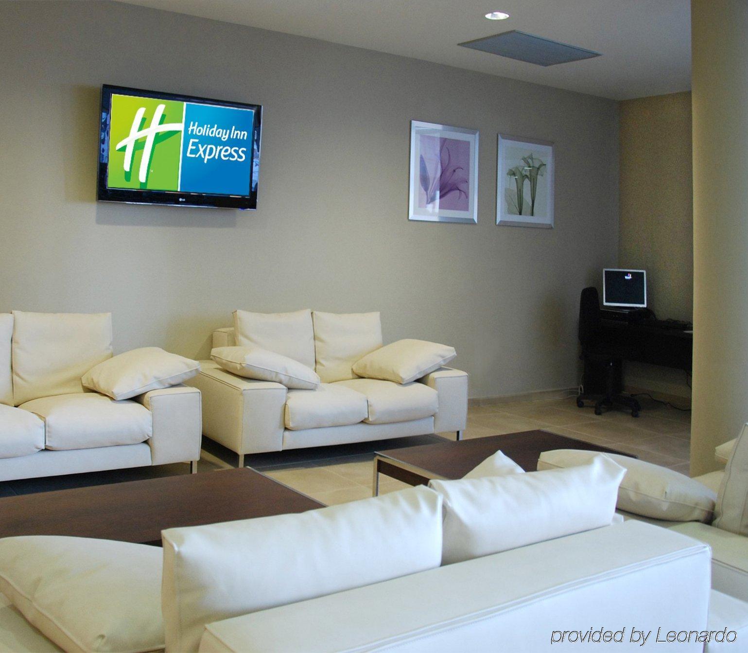 Holiday Inn Express Campo de Gibraltar-Barrios, an IHG Hotel Los Barrios Interior foto