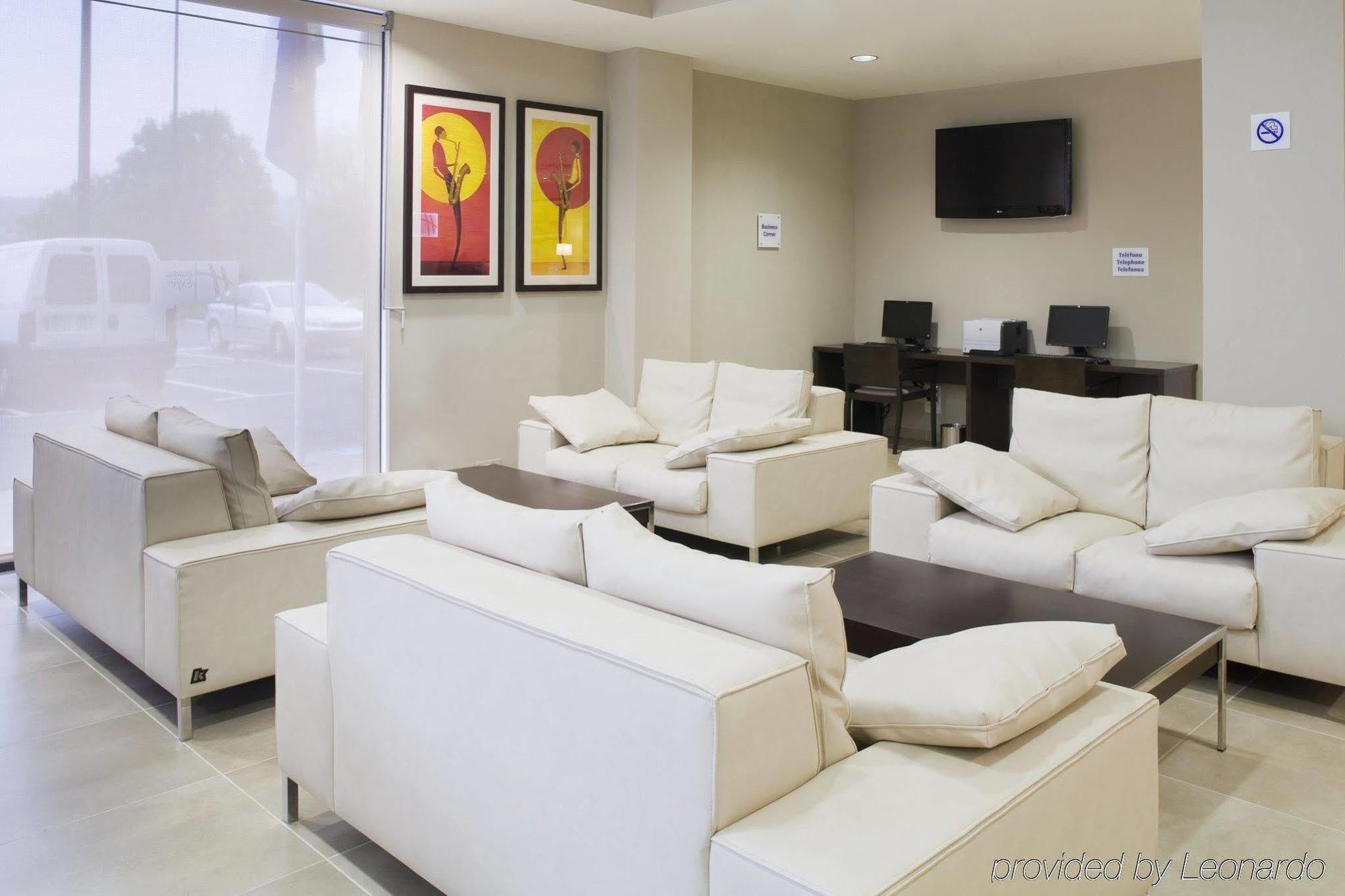Holiday Inn Express Campo de Gibraltar-Barrios, an IHG Hotel Los Barrios Interior foto