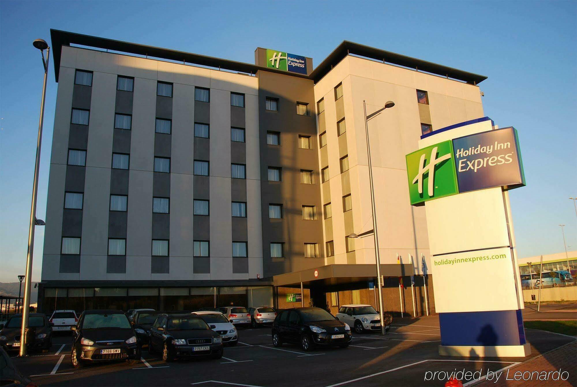 Holiday Inn Express Campo de Gibraltar-Barrios, an IHG Hotel Los Barrios Exterior foto
